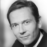 Dr. Lukas Fecker