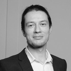 Viktor Toth